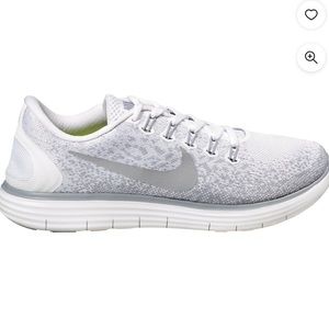 Nike Women’s Running Sneakers White and Light Gray